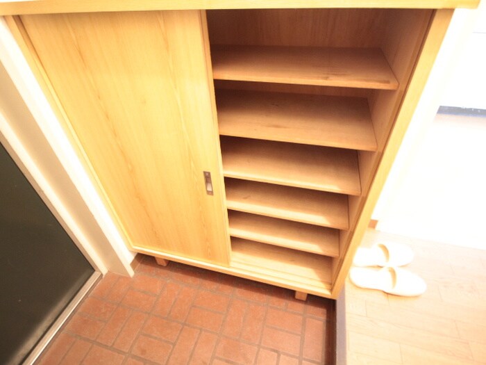 物件内観写真17　(靴箱)