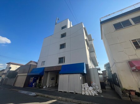 錦マンション外観写真