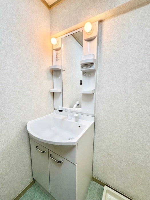 物件内観写真9　(洗面)