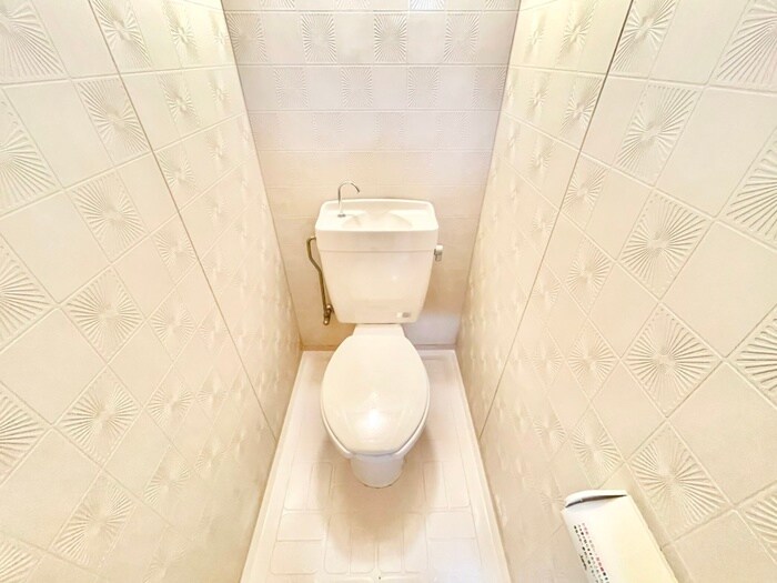 物件内観写真10　(トイレ)