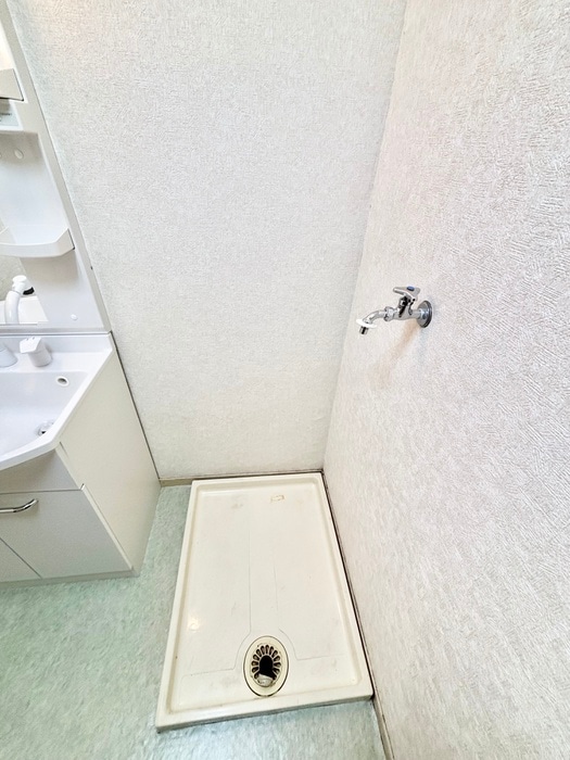 物件内観写真21　(洗濯機置場)