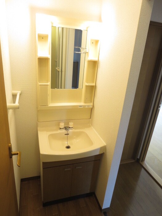物件内観写真11　(洗面)