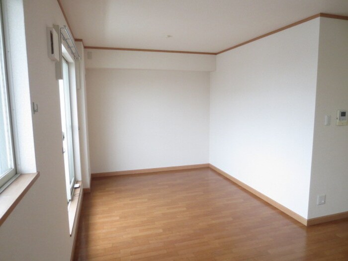 物件内観写真11　(居室)