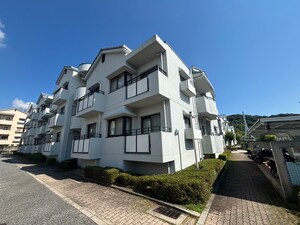 パルタウン学園　505号棟（204）外観写真