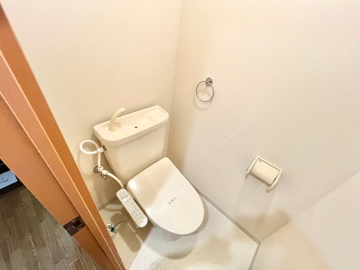 物件内観写真10　(トイレ)