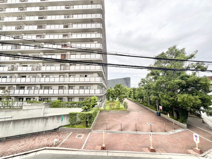 物件内観写真21　(室内からの展望)