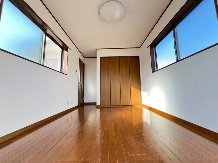 物件内観写真16　(居室)