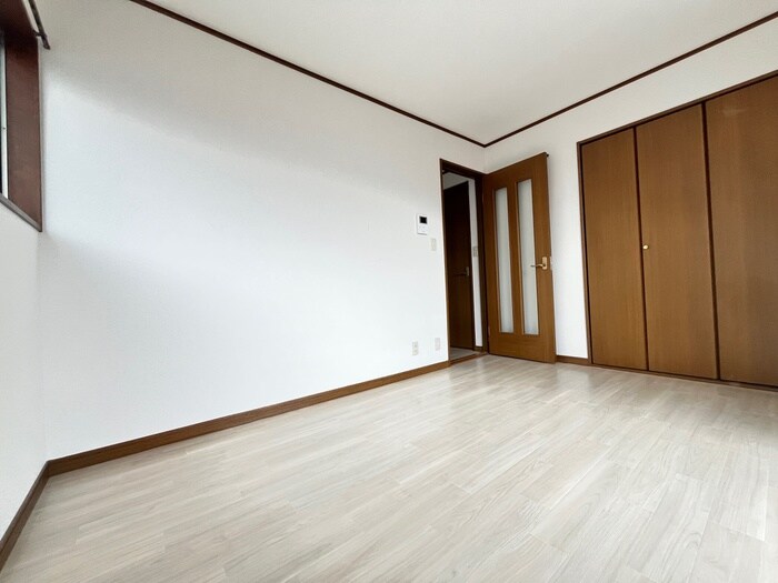 物件内観写真16　(居室)