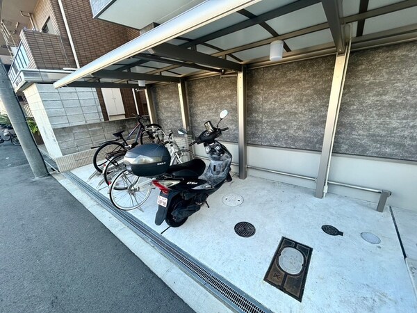 駐輪場