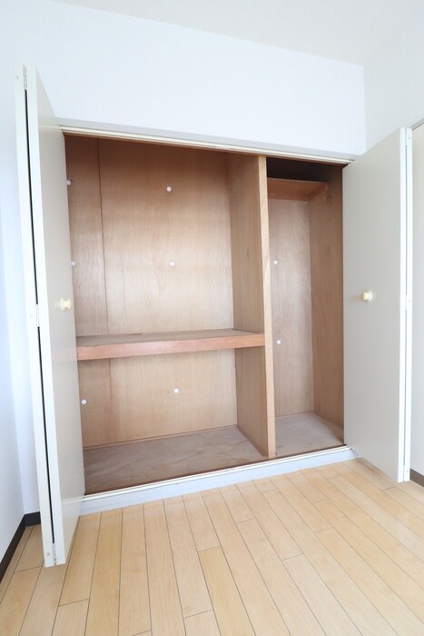 物件内観写真9　(収納)