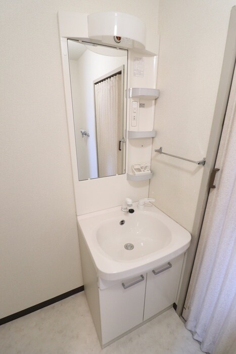 物件内観写真12　(洗面)