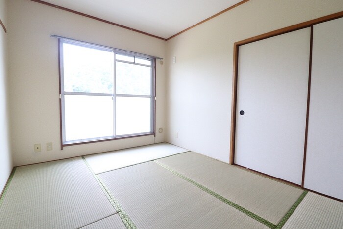 物件内観写真16　(居室)