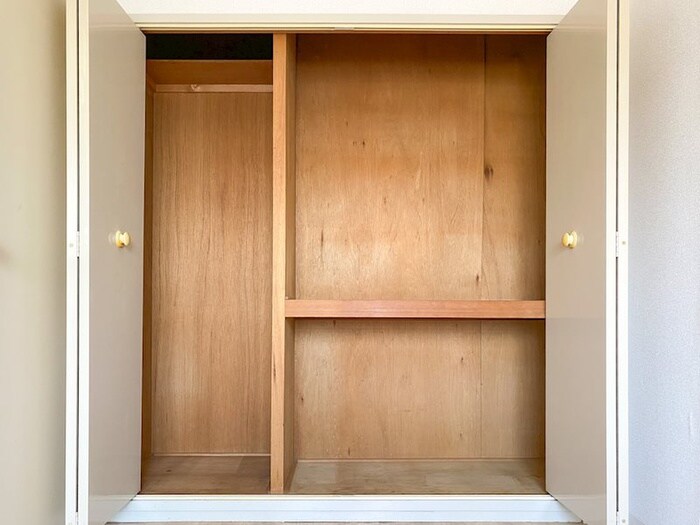 物件内観写真16　(収納)