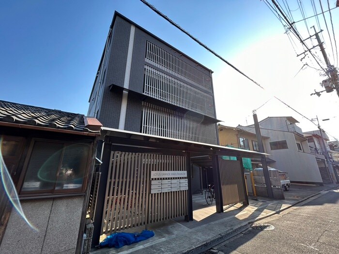 物件外観写真4　(外観写真)