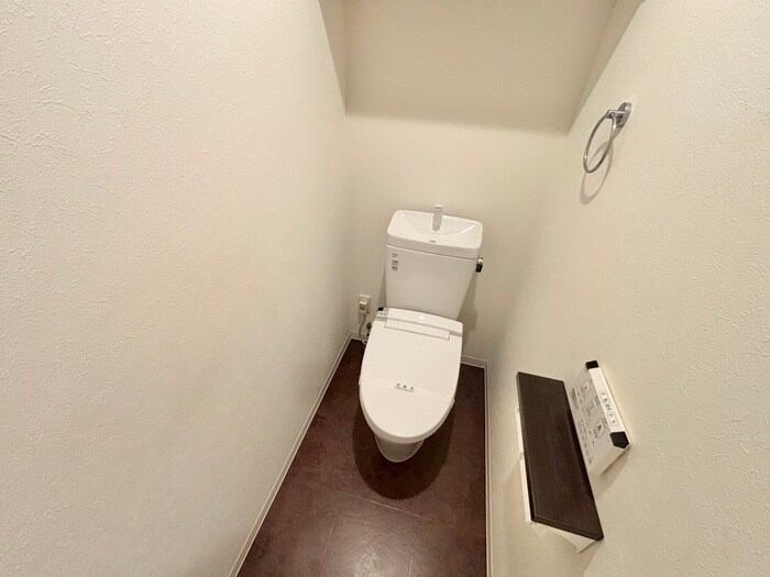 物件内観写真13　(トイレ)