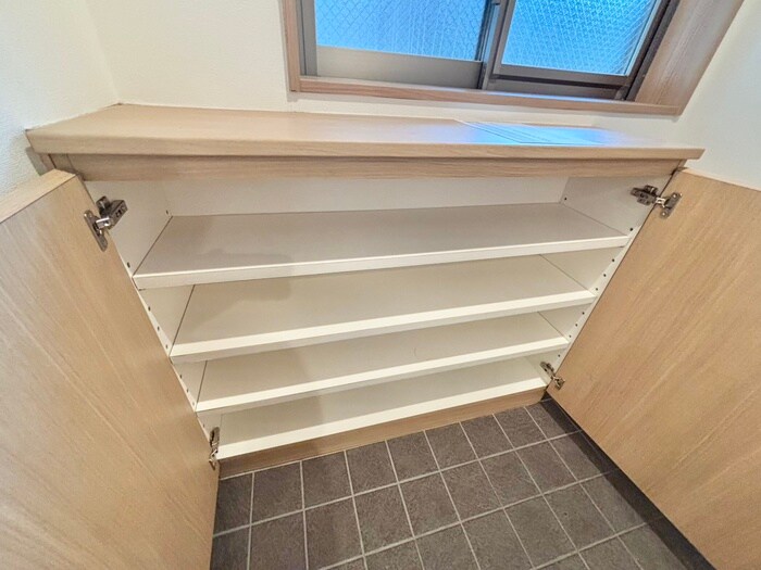 物件内観写真20　(靴箱)