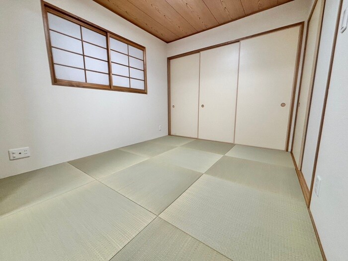 物件内観写真21　(居室)