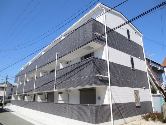 物件外観写真2　(外観写真)