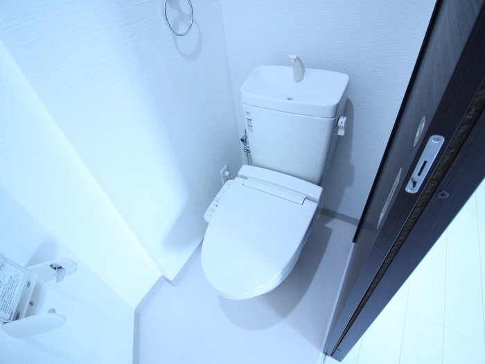 物件内観写真15　(トイレ)