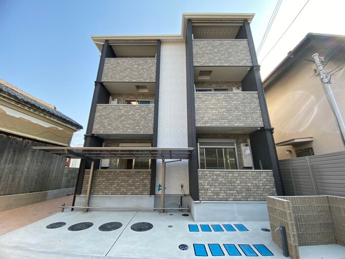 物件外観写真1　(外観写真)