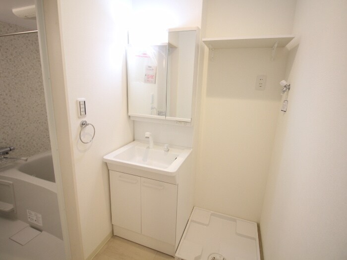 物件内観写真12　(洗面)