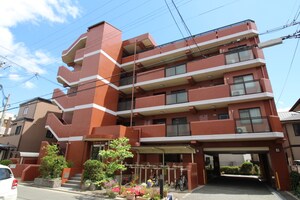 ルミエール７外観写真