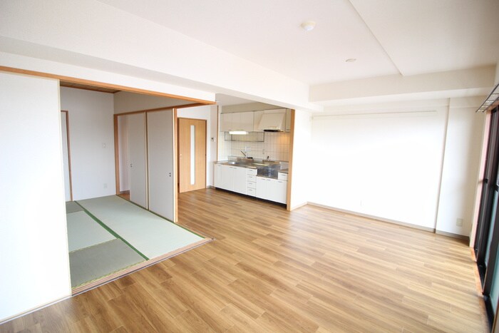 物件内観写真7　(居室)