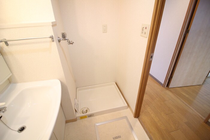 物件内観写真15　(廊下)