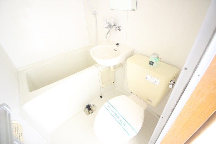 物件内観写真13　(トイレ)