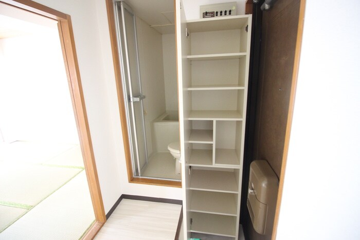物件内観写真14　(靴箱)