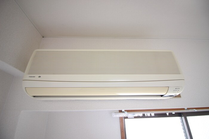 サンハイツ中桜塚の内観写真