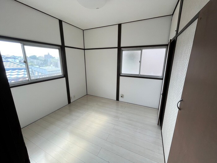 物件内観写真6　(居室)