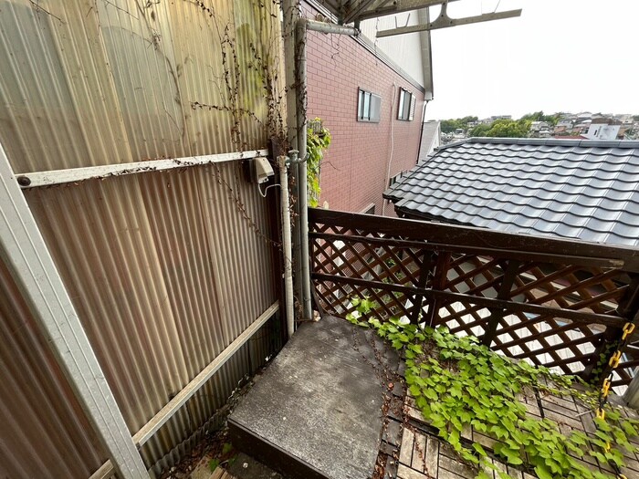 物件内観写真13　(洗濯機置場)