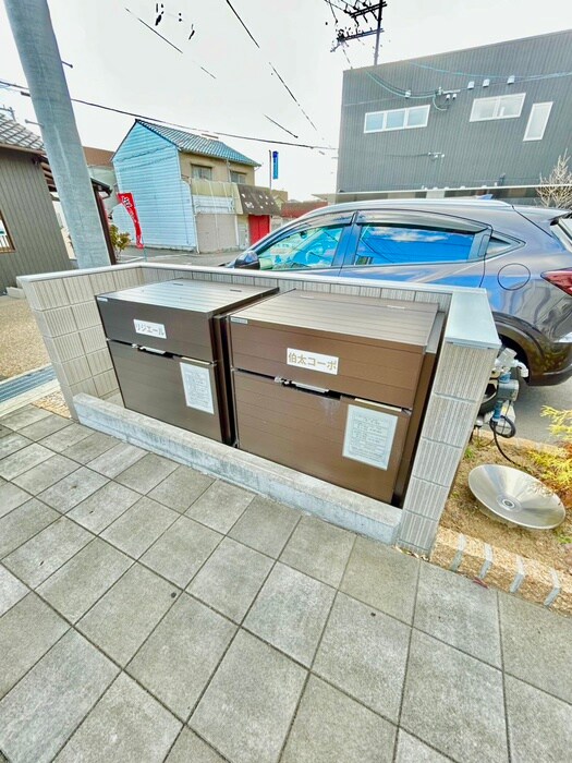 物件外観写真3　(建物設備)