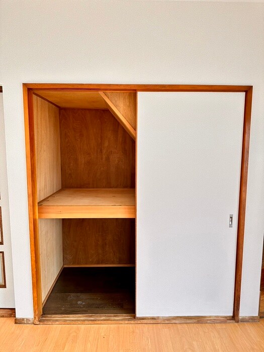 物件内観写真15　(収納)