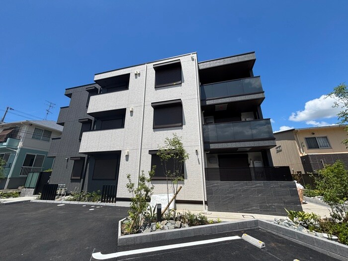 物件外観写真1　(外観写真)