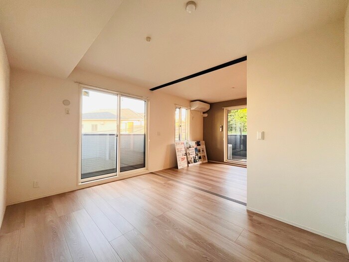 物件内観写真17　(居室)