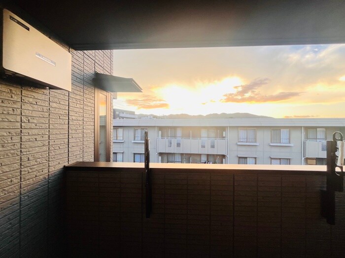 物件内観写真22　(室内からの展望)