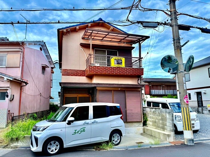 物件外観写真1　(外観写真)