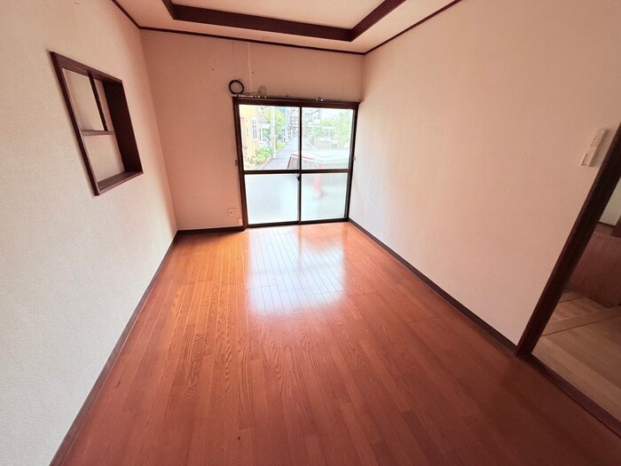 物件内観写真8　(居室)