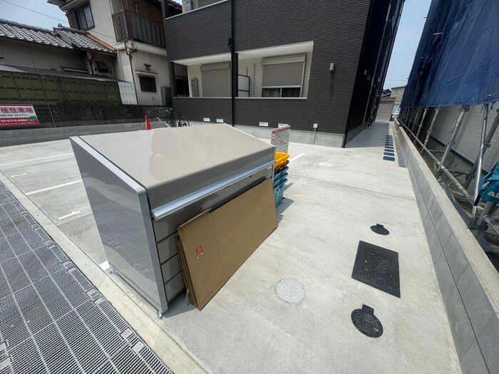 物件外観写真2　(建物設備)