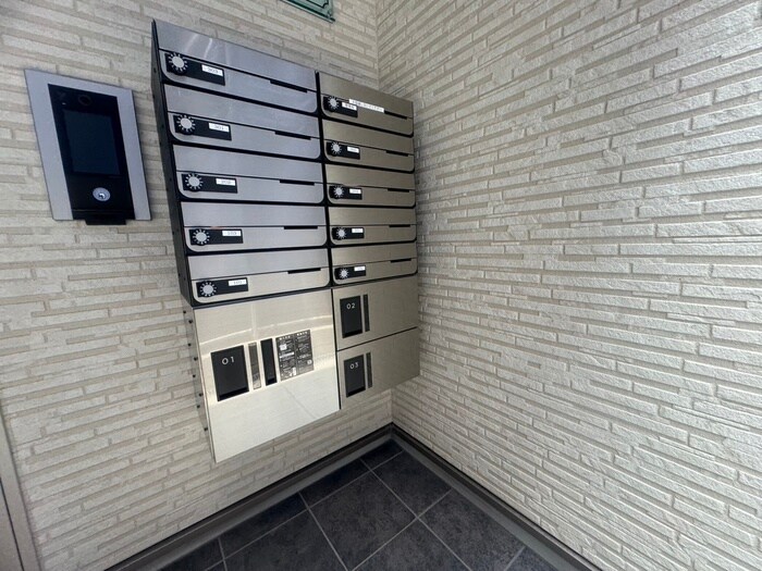 物件外観写真6　(建物設備)