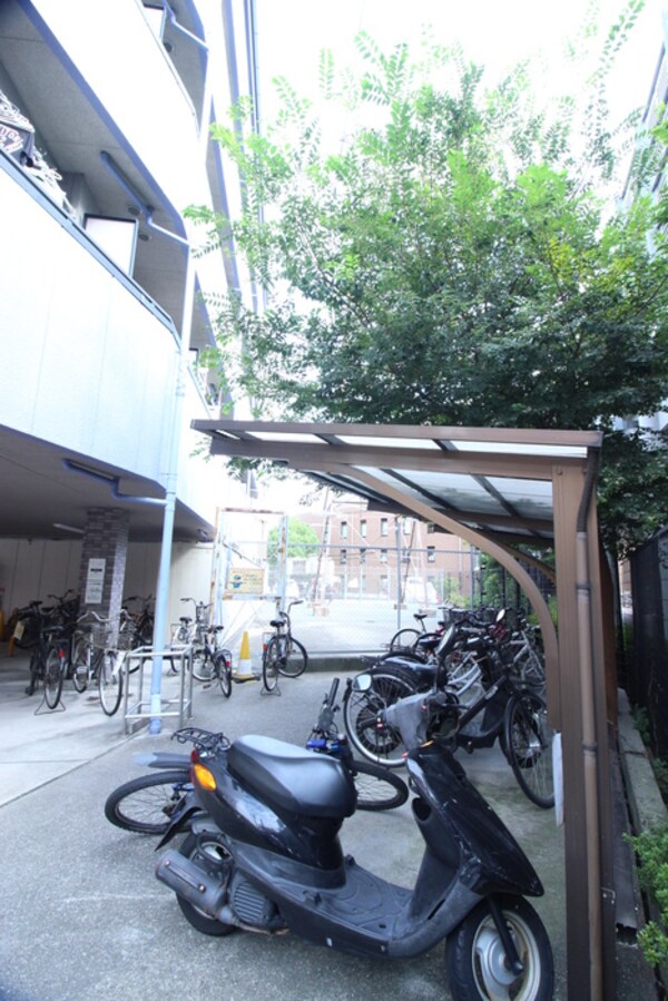 駐輪場