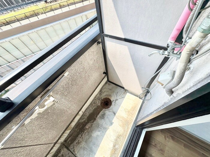 物件内観写真20　(洗濯機置場)