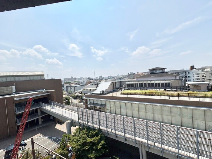 物件内観写真21　(室内からの展望)