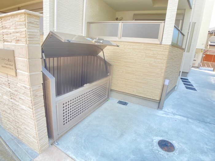 物件外観写真4　(外観写真)