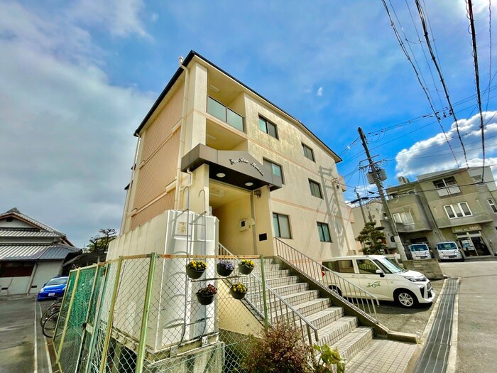 物件外観写真4　(外観写真)