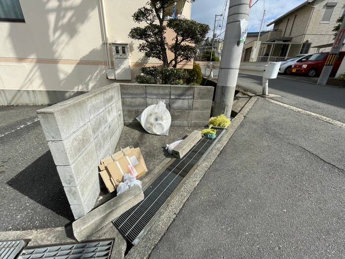 物件外観写真6　(建物設備)