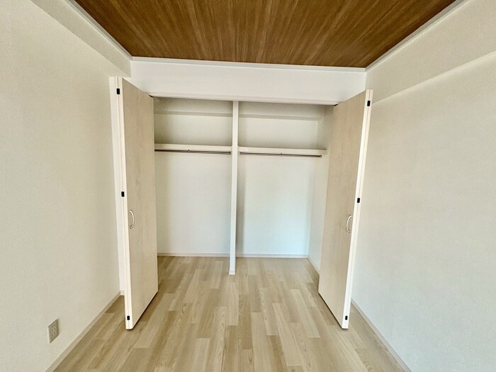 物件内観写真14　(収納)