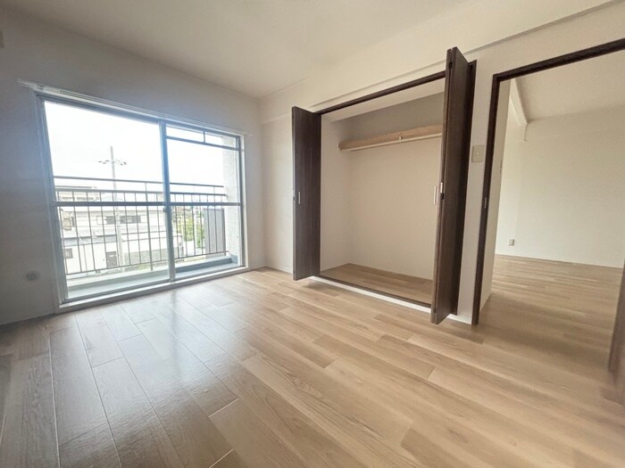 物件内観写真10　(居室)